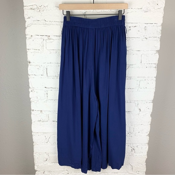 ModCloth Blue Rayon Culottes Gaucho Wide Leg Cropped Pants Small - Picture 8 of 12